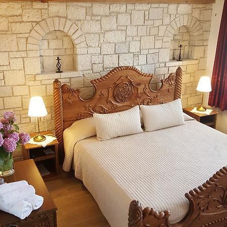 Hotel Gjirokastra Luaran gambar