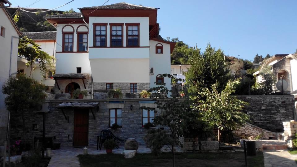 Hotel Gjirokastra Luaran gambar