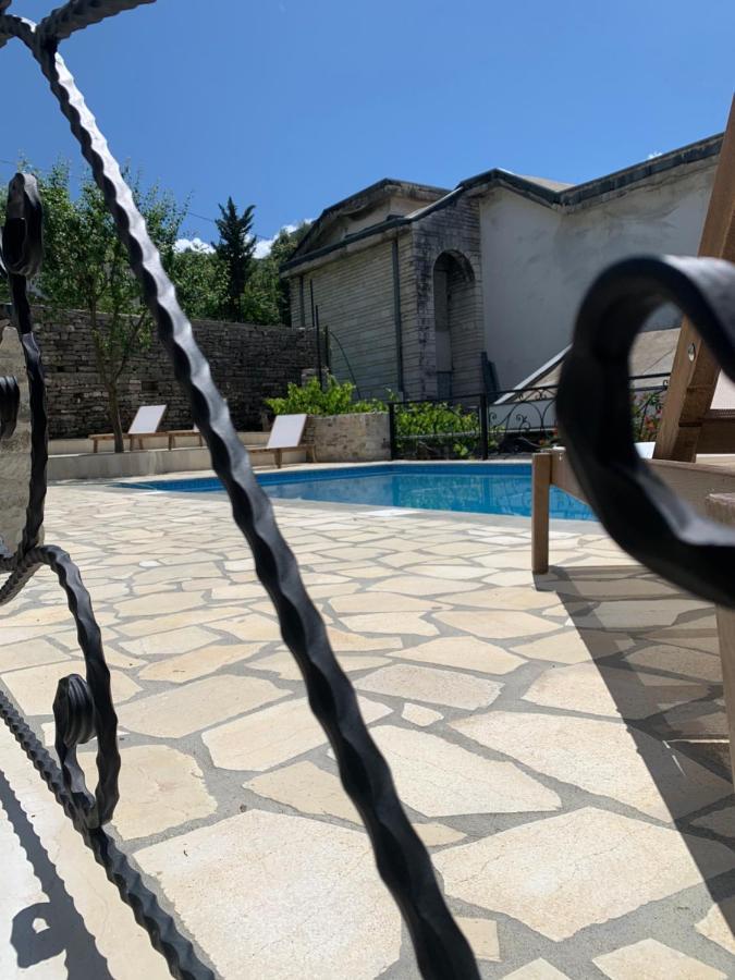 Hotel Gjirokastra Luaran gambar