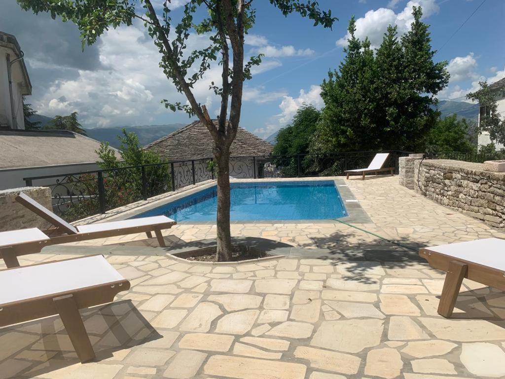 Hotel Gjirokastra Luaran gambar