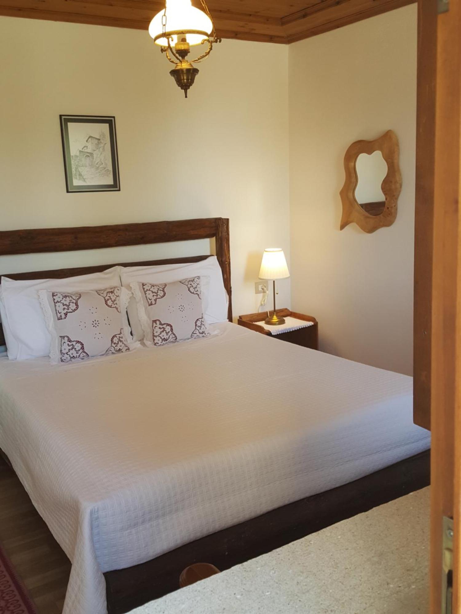 Hotel Gjirokastra Luaran gambar