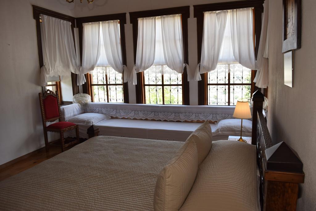 Hotel Gjirokastra Luaran gambar
